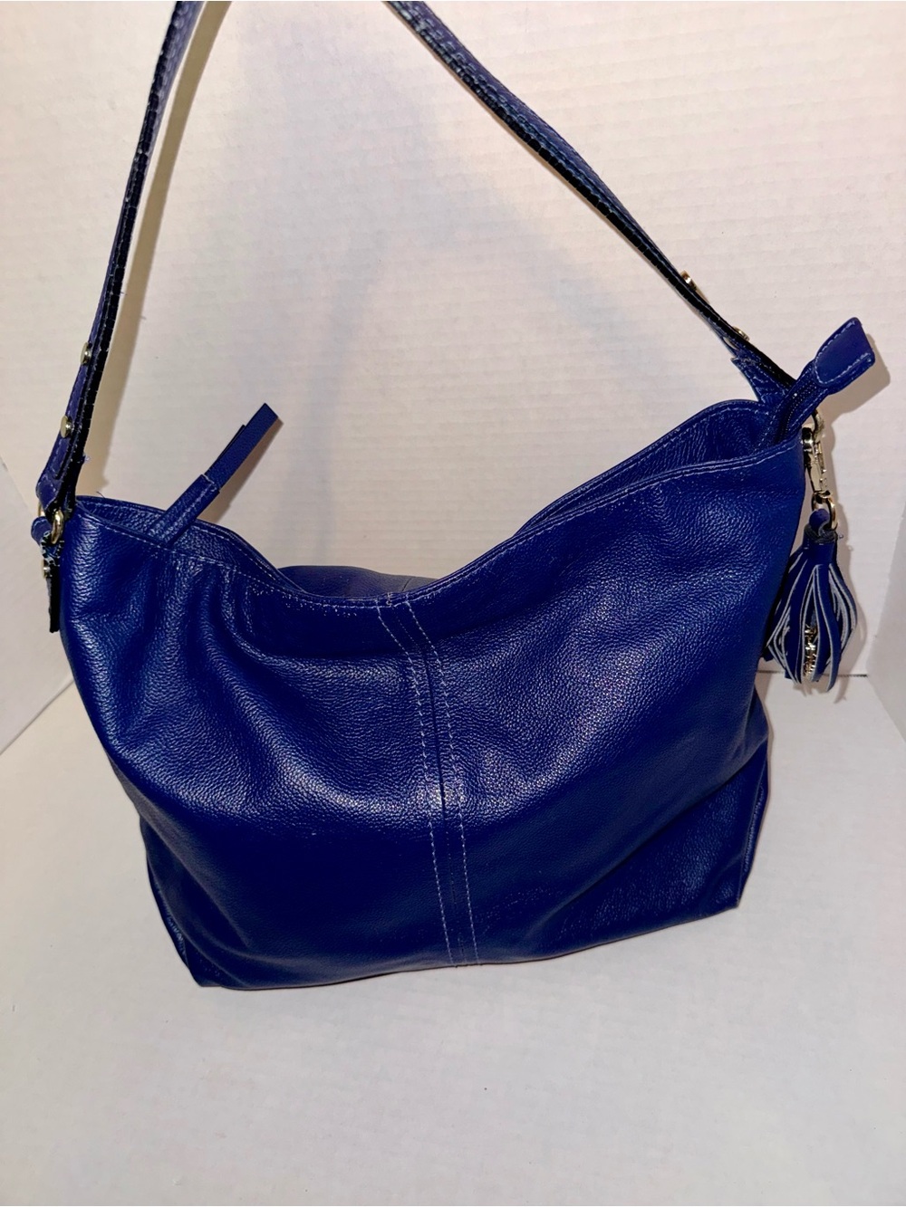 Carprisa Vera Pelle Royal Blue Leather Shoulder Bag with Tassel Accent